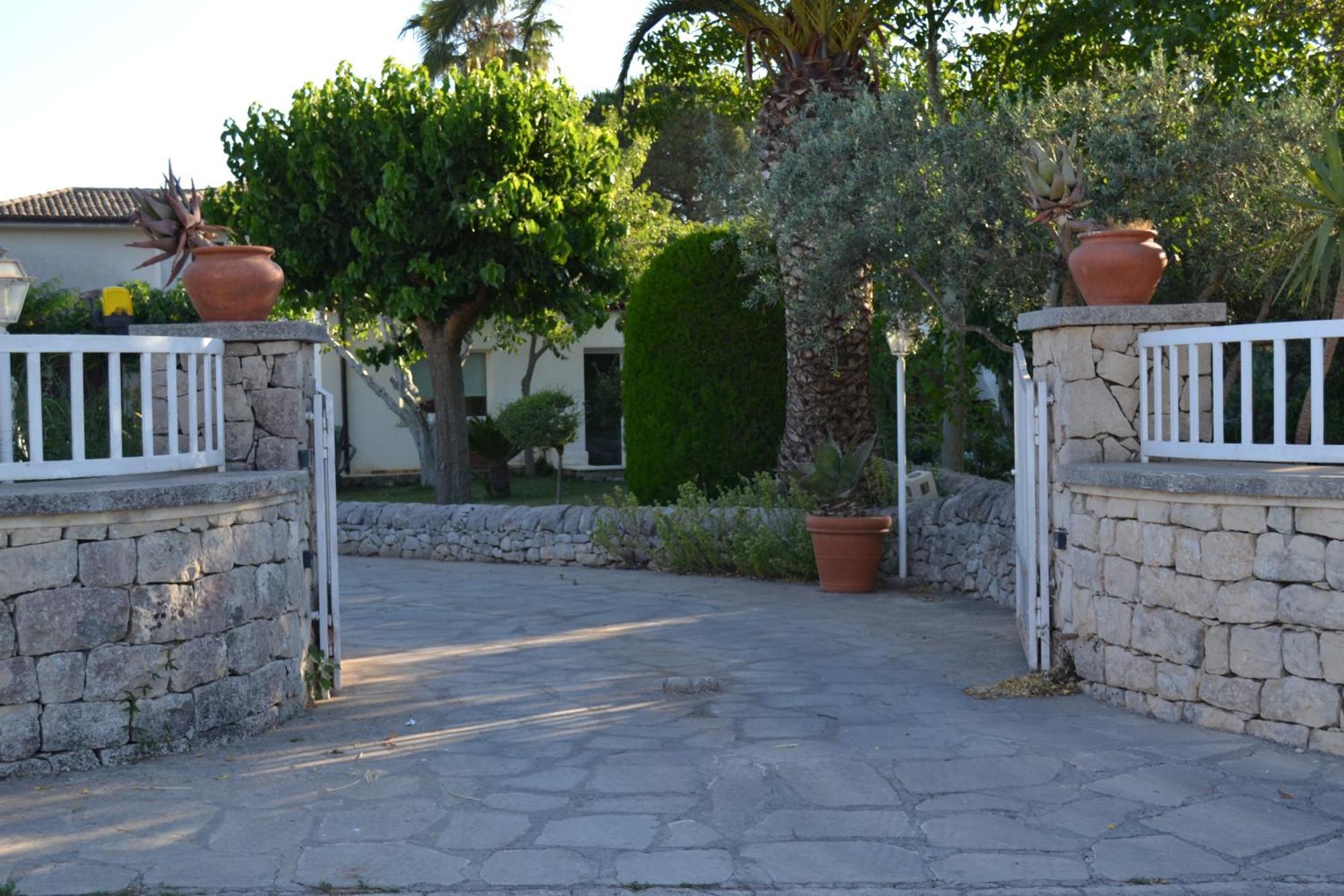 Casa Degli Avi Don Neli, Immersa Nella Natura Modica Kültér fotó