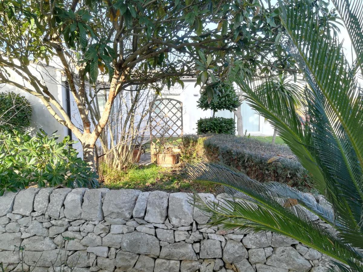 Casa Degli Avi Don Neli, Immersa Nella Natura Modica Kültér fotó